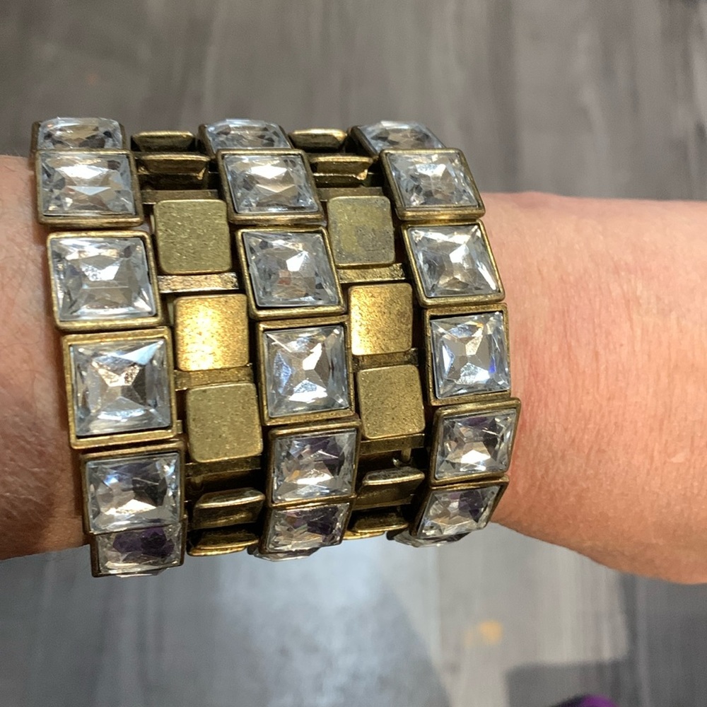Gorgeous bracelet, statement, stretch
